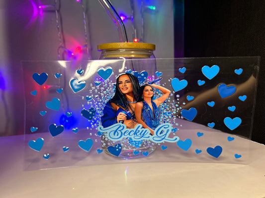 Diseño de copa: “Becky G”